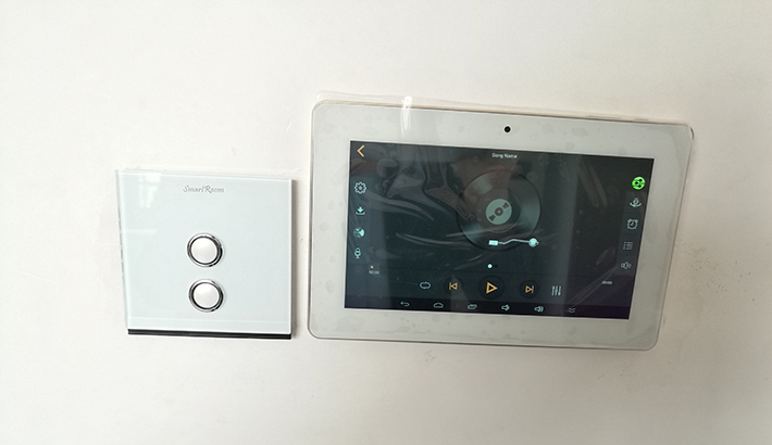 兩路燈光控制及背景音樂面板